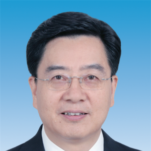 新疆维吾尔自治区党委原常委、自治区政府原副主席陈伟俊严重违纪违法被开除党籍和公职