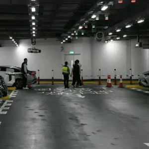 香港机场黄金劫案又一人落网，目前已有9人被抓，年龄在19至39岁